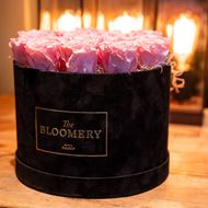 Rosenbox in Schwarz Samt, mit 18 stabilisierten Rosen Baby Pink Ø 23 cm 