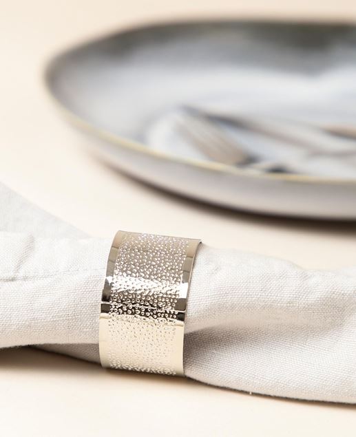 Image de Rond de serviette simple et élégant en métal pour serviettes en tissu