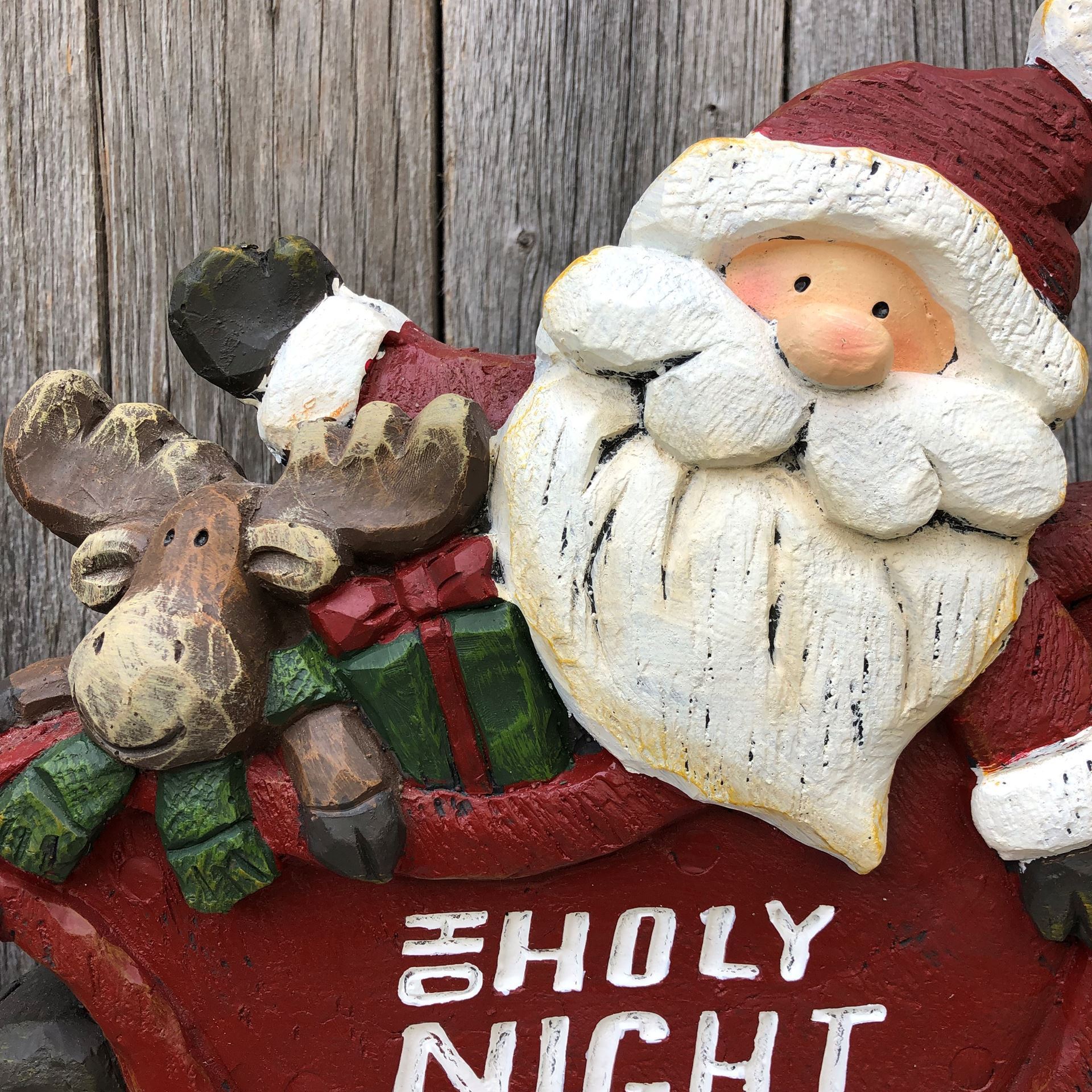 Joyeux Père Noël avec son traîneau au style vintage