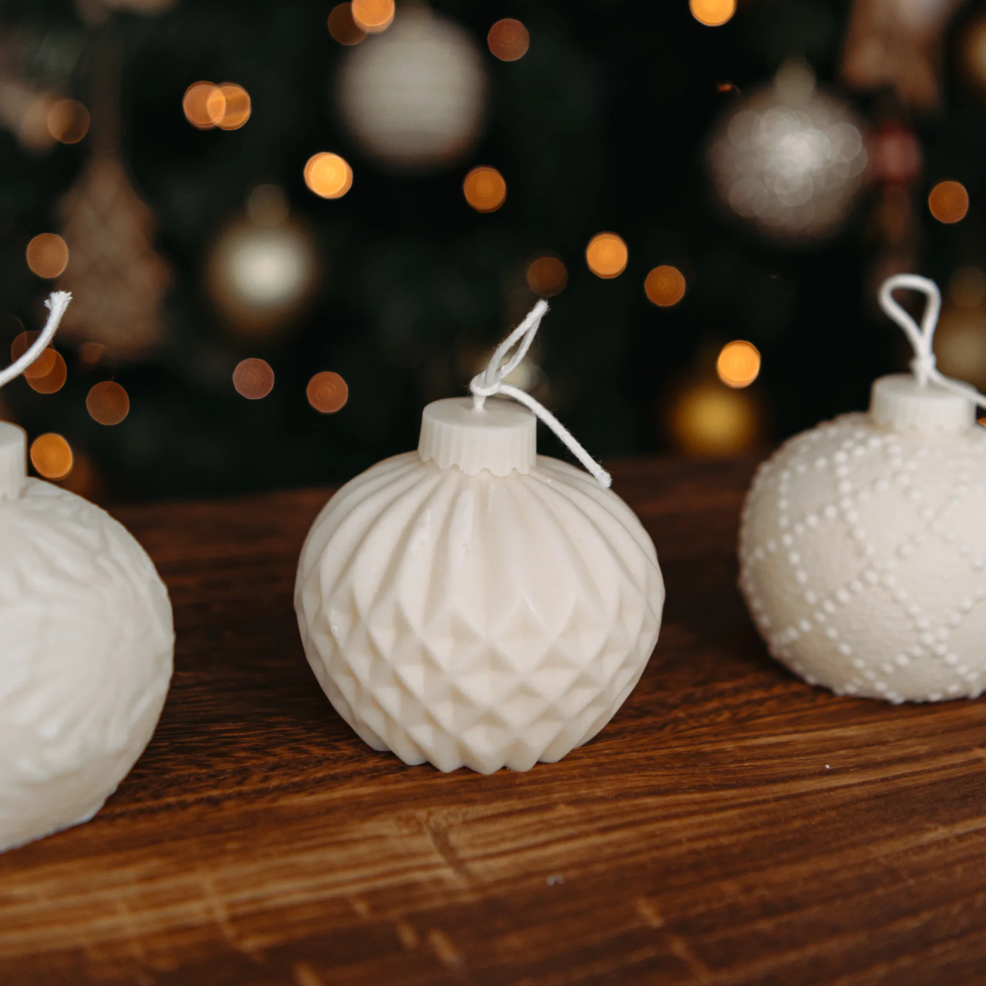 Weihnachtskugel Loren