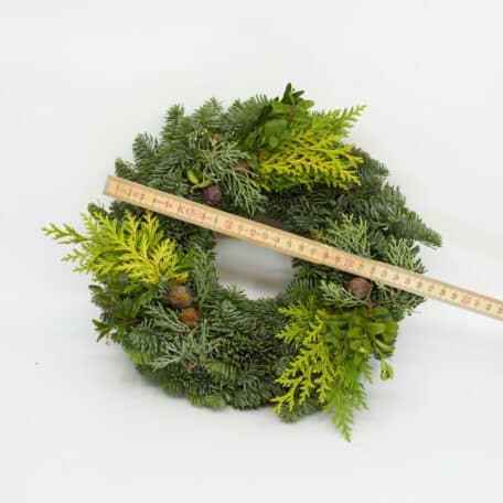 Kranz gebunden 'Nobilis & Konifere' Ø25 cm