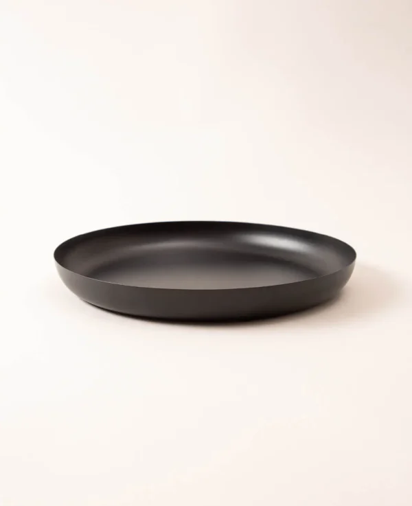 Plateau rond en métal noir mat