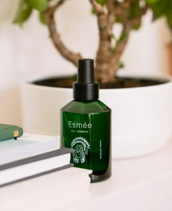 No 4 Verbena Raumspray, “Herbal Botanics” – Image 2