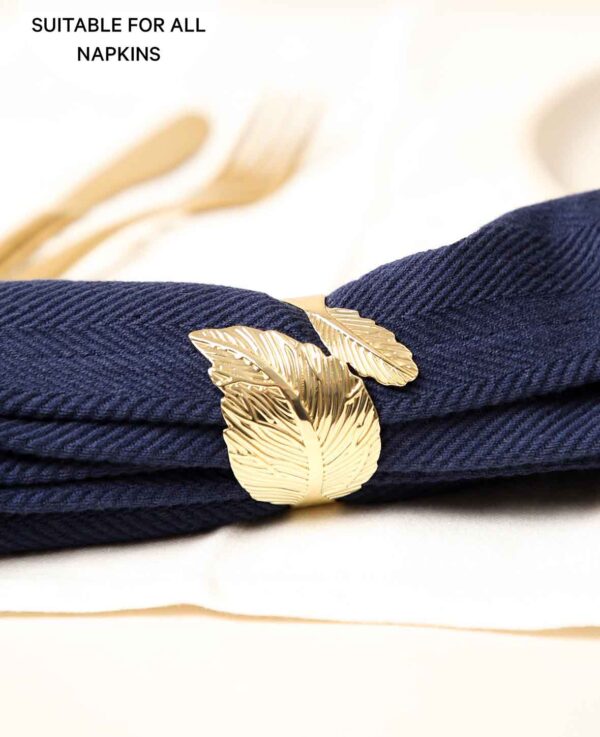 Eleganter Serviettenring mit Blätterdesign, gold – Image 5