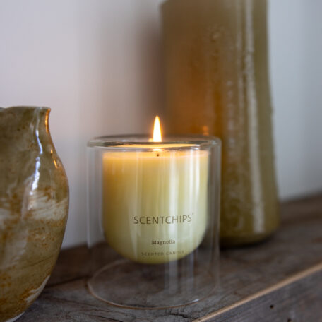 Candle in Double Walles Glass 496 gr Magnolia