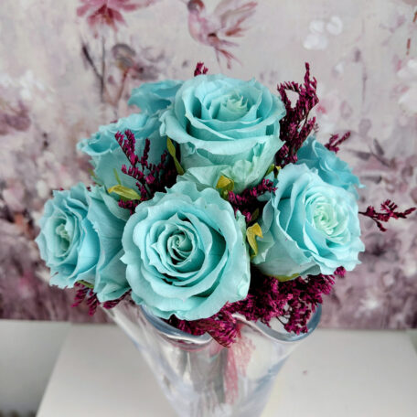 Bouquet de 8 roses stabilisées, bleu clair