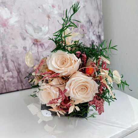 Bouquet de 3 roses stabilisées, champagne