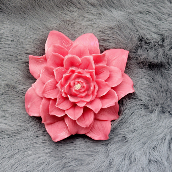 Handgemachte Blumenkerze – Image 3