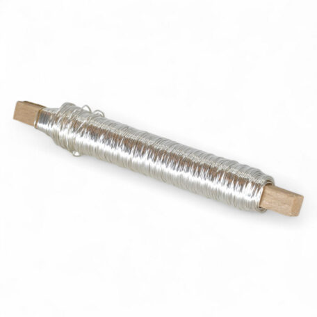 Fil d'enroulement 'laqué' 0.50mm x 50m 100gr sur tige en bois argenté