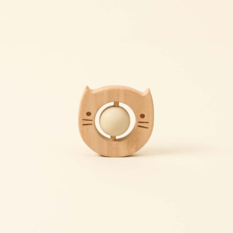 Kinder Rassel, Katze, nude