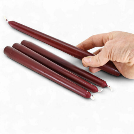 Bougies pointues 245/24mm 'rouge velours' à 4 pièces