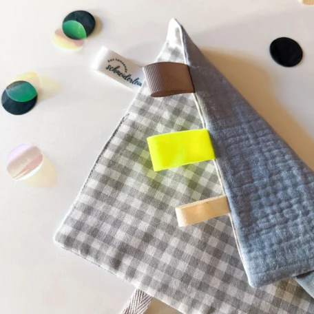 Knistertuch Neonwölkchen