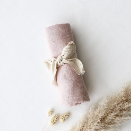 Boîte cadeau bébé rose 