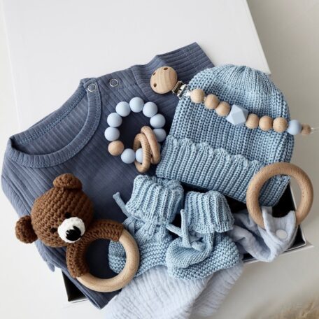 Boîte cadeau bébé bleue 