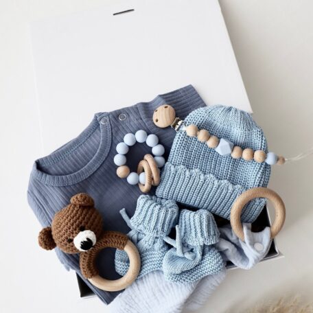 Boîte cadeau bébé bleue 