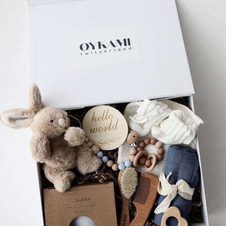 Boîte cadeau bébé bleue 