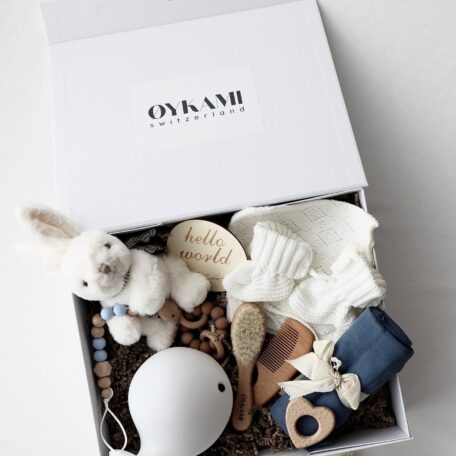 Boîte cadeau bébé bleue 