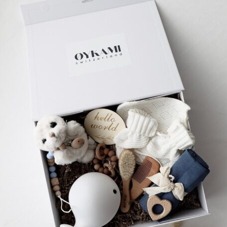 Boîte cadeau bébé bleue 