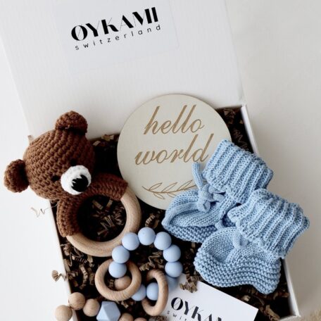 Boîte cadeau bébé bleue 