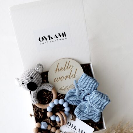 Boîte cadeau bébé bleue 