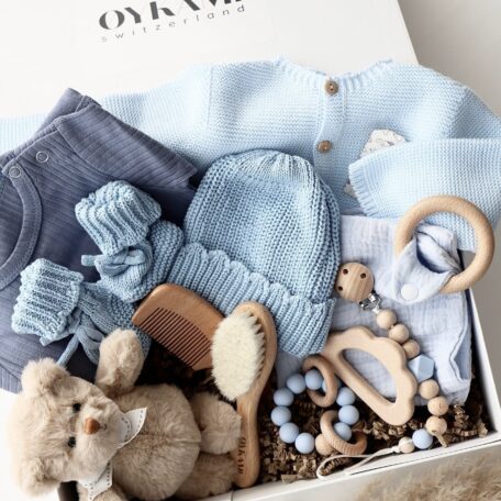 Boîte cadeau bébé bleue 