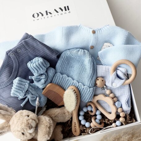 Boîte cadeau bébé bleue 