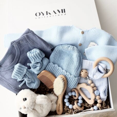 Boîte cadeau bébé bleue 