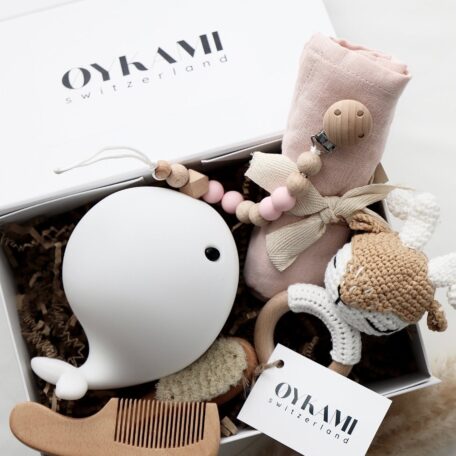 Boîte cadeau bébé fille 