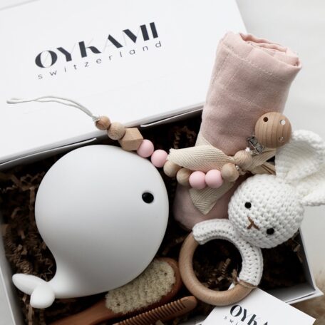 Boîte cadeau bébé fille 