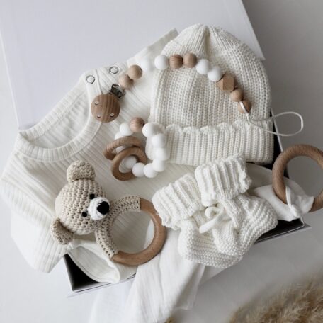 Boîte cadeau bébé blanche 