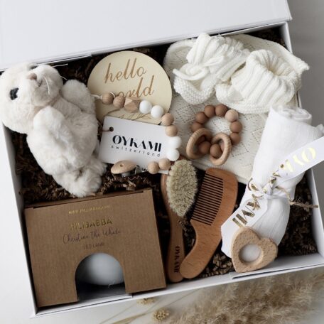 Boîte cadeau bébé blanche 