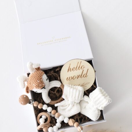 Boîte cadeau bébé blanche 