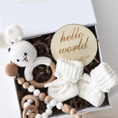 Boîte cadeau bébé blanche 