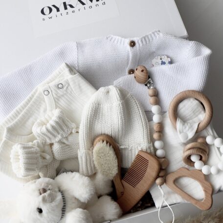 Boîte cadeau bébé blanche 