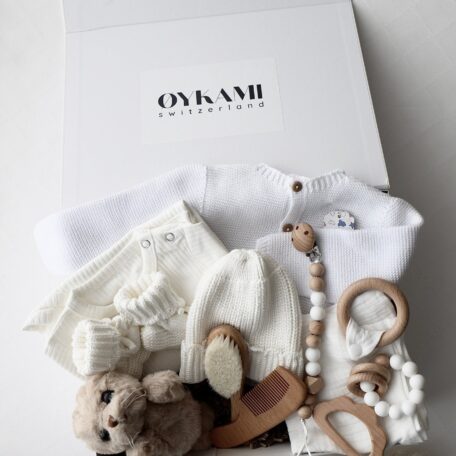 Boîte cadeau bébé blanche 
