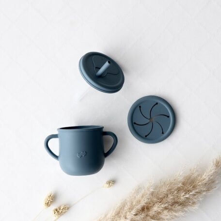 Trink- und Snackbecher mit Deckeln blau