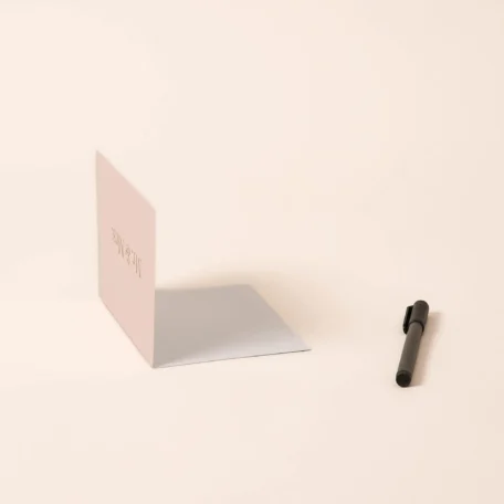 Beige Klappkarte “Mr & Mrs”