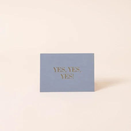 Blaue Klappkarte “YES YES YES!”