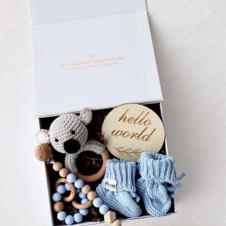 Boîte cadeau bébé bleue 