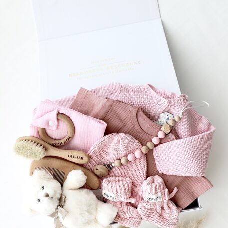 Boîte cadeau bébé rose