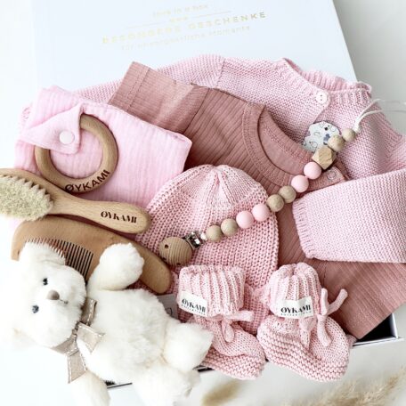 Boîte cadeau bébé rose