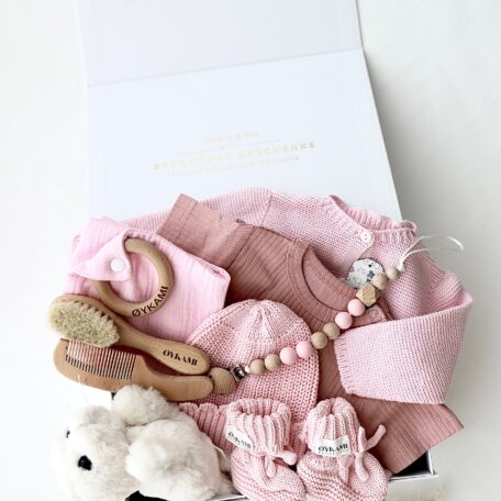 Boîte cadeau bébé rose