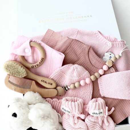 Boîte cadeau bébé rose
