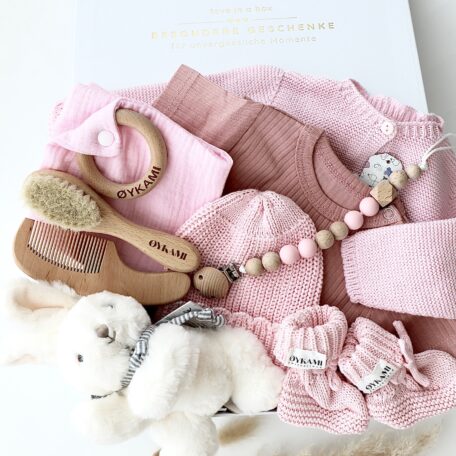 Boîte cadeau bébé rose