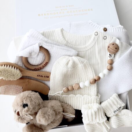 Baby Geschenkbox Weiss
