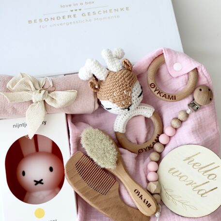 Baby Geschenkbox Mädchen
