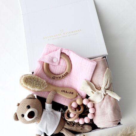 Boîte cadeau pour bébé „Petit Ours“ rose