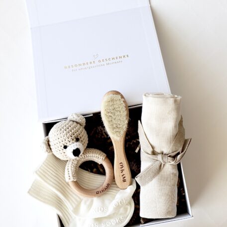 Boîte cadeau bébé blanche