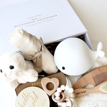 Boîte cadeau bébé blanche