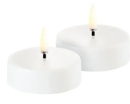 Wiederaufladbares LED-Maxi-Teelicht, schlicht weiss, 2er Pack